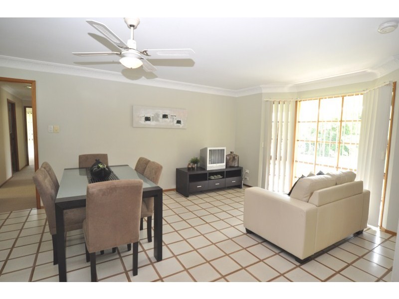 24 California Drive, Oxenford QLD 4210