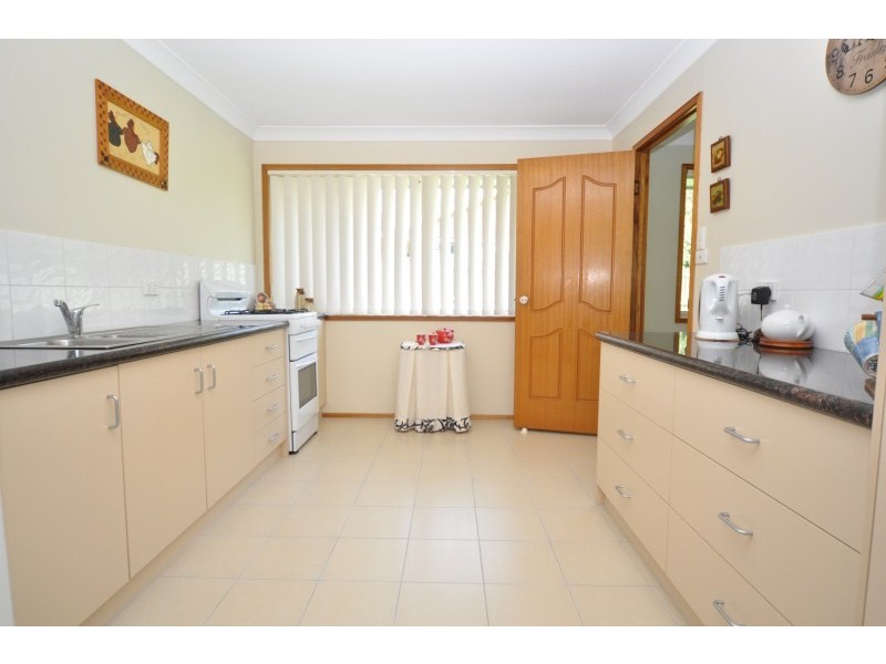 24 California Drive, Oxenford QLD 4210