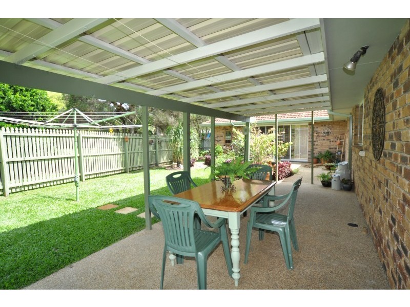 24 California Drive, Oxenford QLD 4210