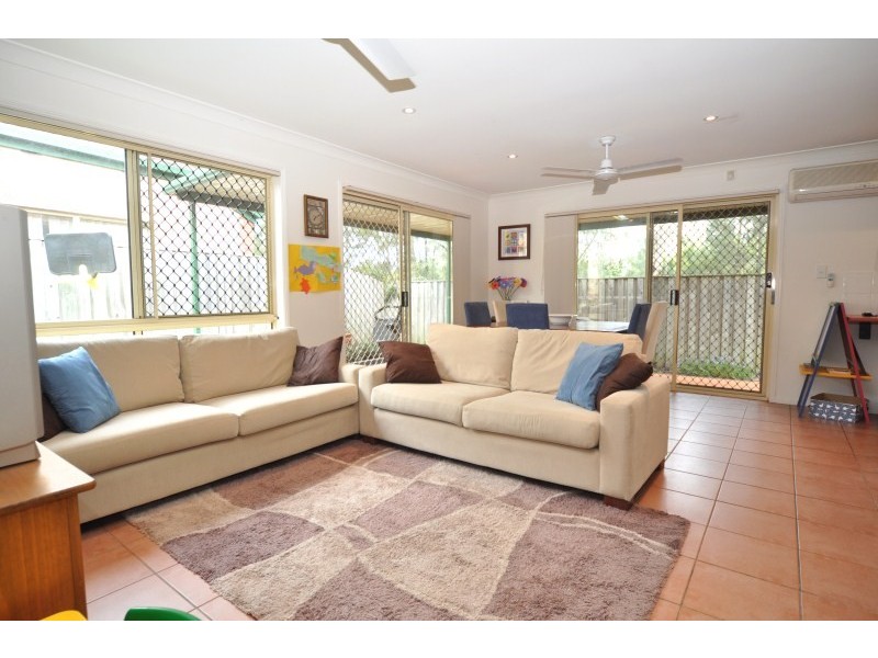 35 Trade Winds Drive, Helensvale QLD 4212