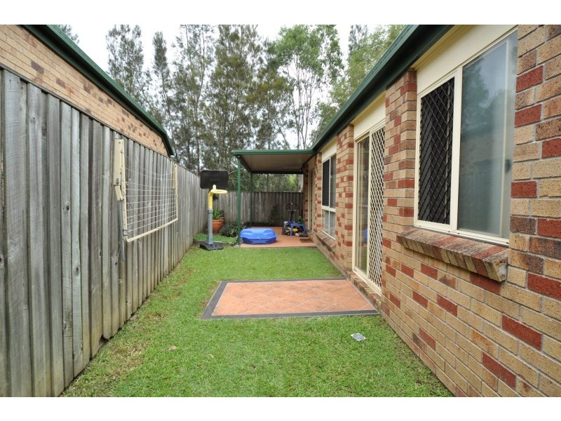 35 Trade Winds Drive, Helensvale QLD 4212