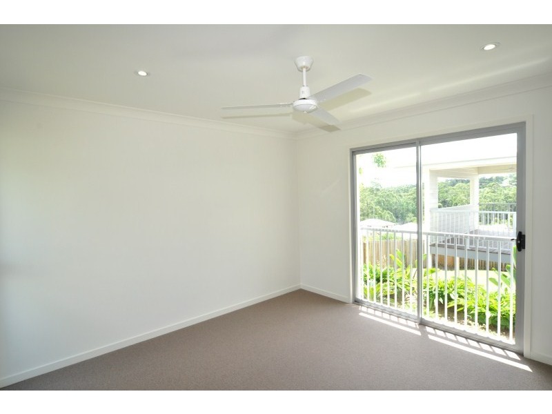 19 Harriet Lane, Oxenford QLD 4210