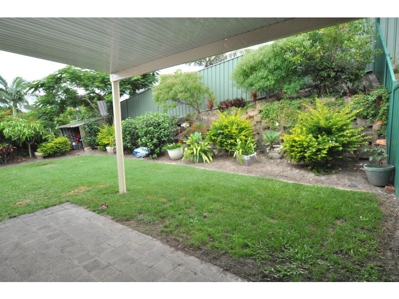 2/4 Hercule Court, Oxenford QLD 4210