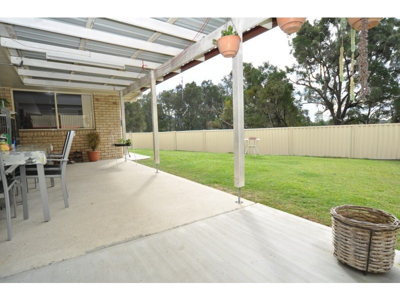 17 Silverpine Crescent, Oxenford QLD 4210