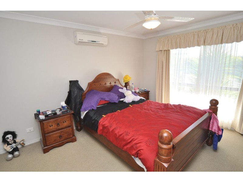11 Oceanis Drive, Oxenford QLD 4210