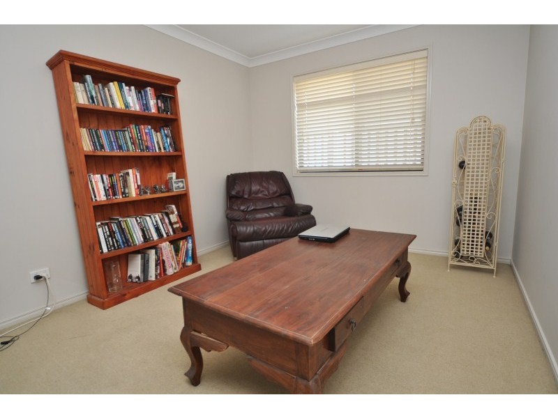 11 Oceanis Drive, Oxenford QLD 4210