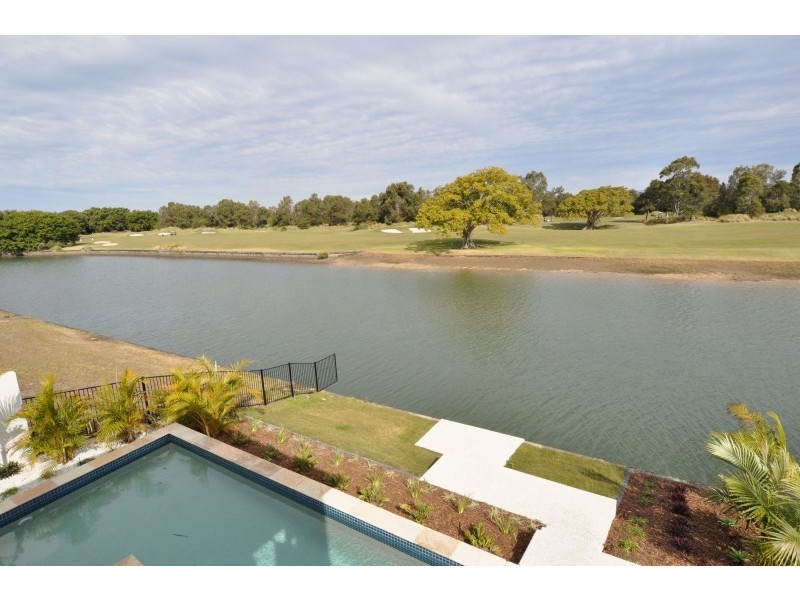 29/7632 Fairway Boulevarde, Hope Island QLD 4212