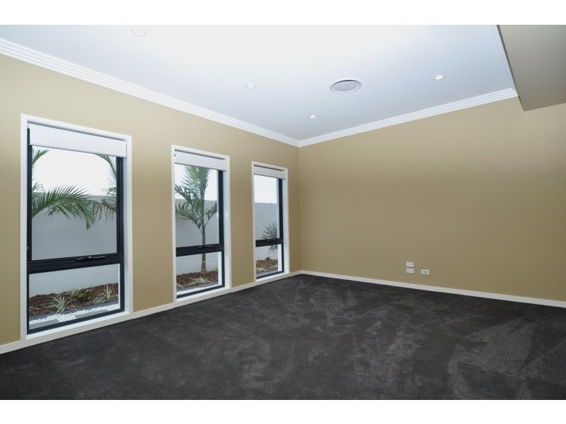 29/7632 Fairway Boulevarde, Hope Island QLD 4212