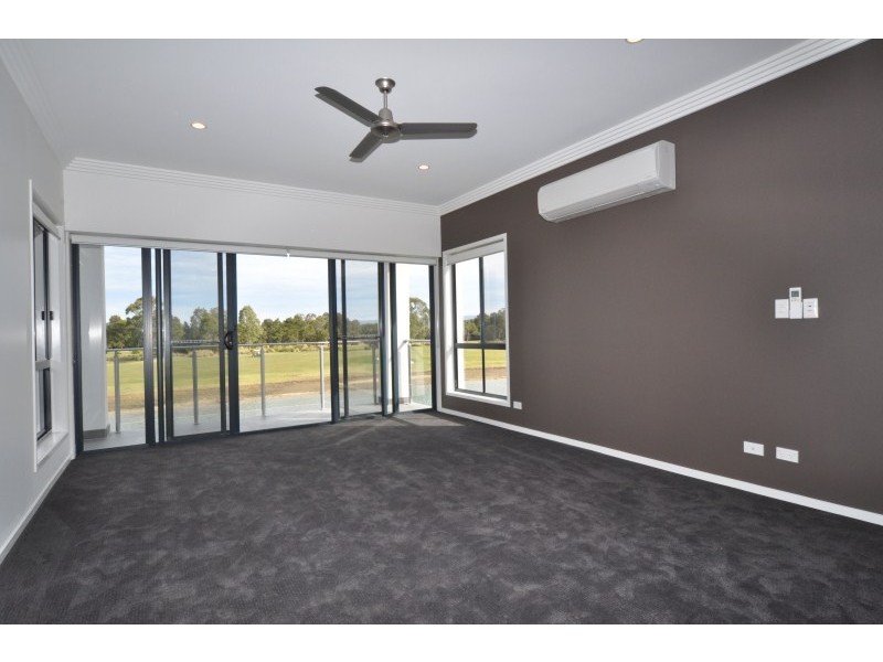 29/7632 Fairway Boulevarde, Hope Island QLD 4212