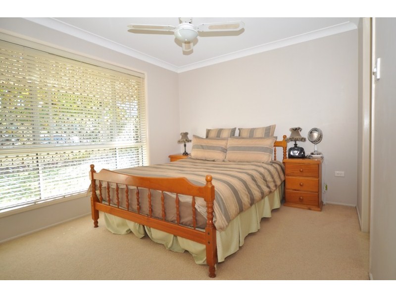 3 Melbourne Road, Arundel QLD 4214