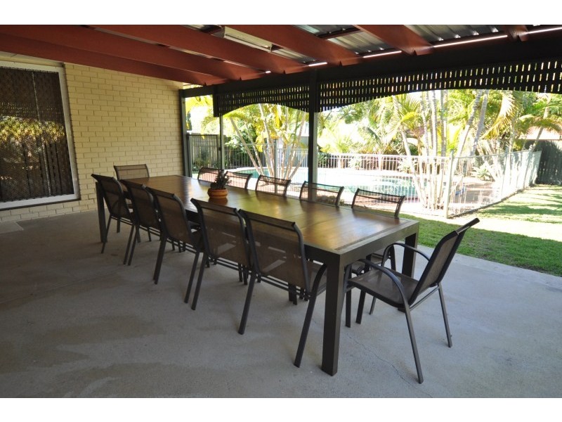 3 Melbourne Road, Arundel QLD 4214