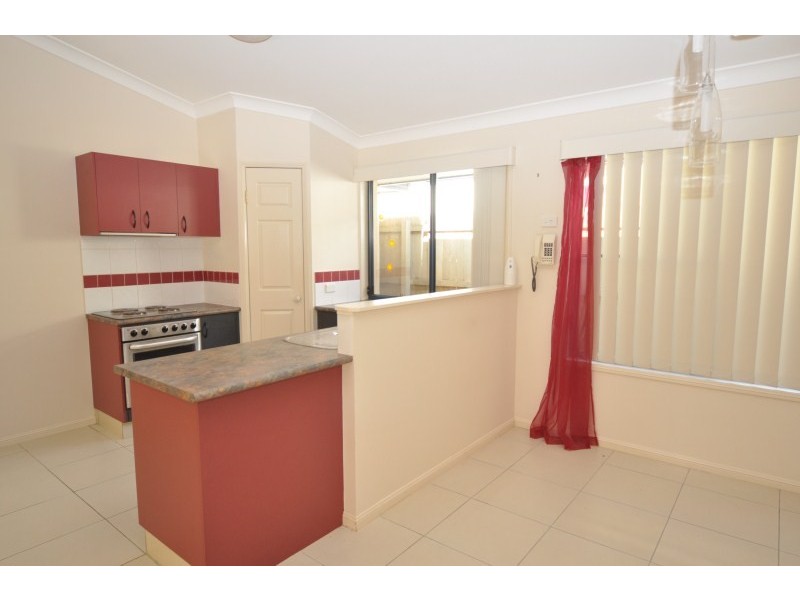 31 Serafina Drive, Helensvale QLD 4212