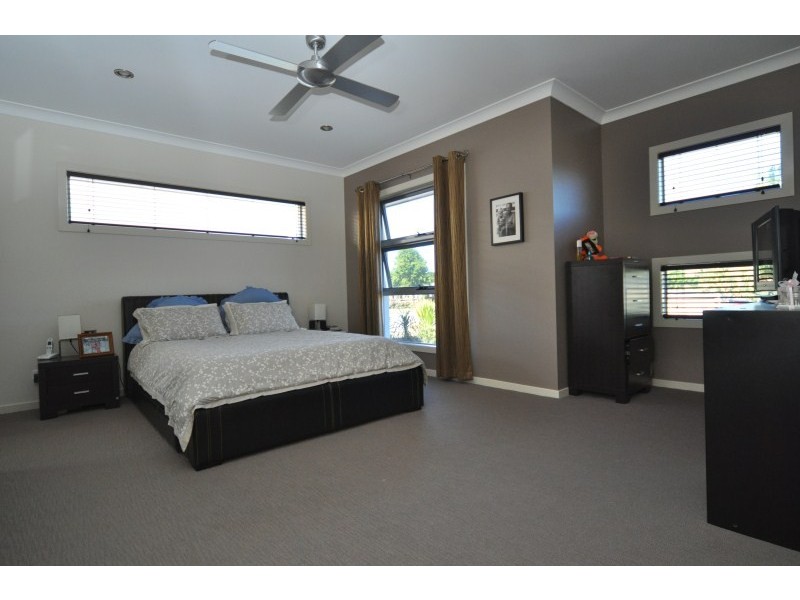 62/23 Drafters Crescent, Upper Coomera QLD 4209