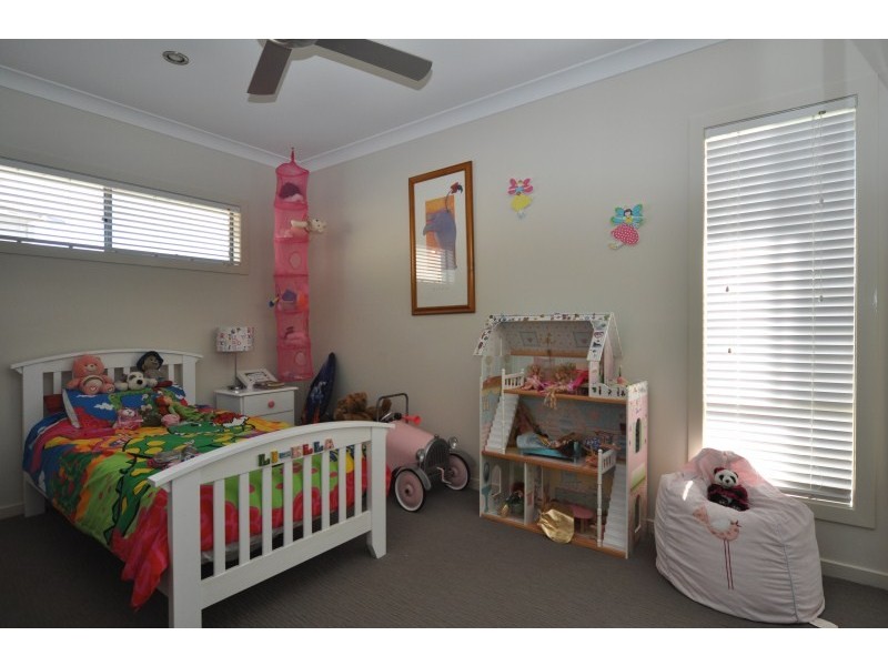 62/23 Drafters Crescent, Upper Coomera QLD 4209