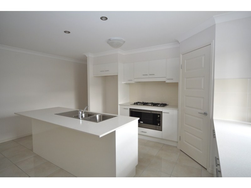 10 Nimbus Court, Coomera QLD 4209