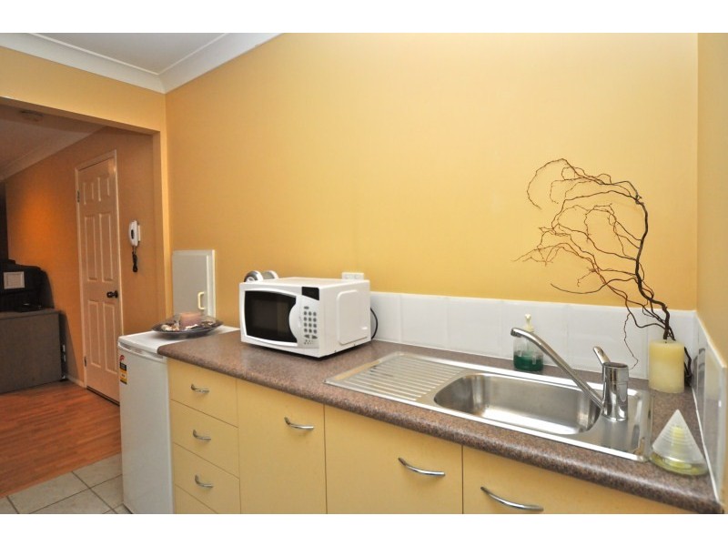 32 Monterey Keys Drive, Monterey Keys QLD 4212