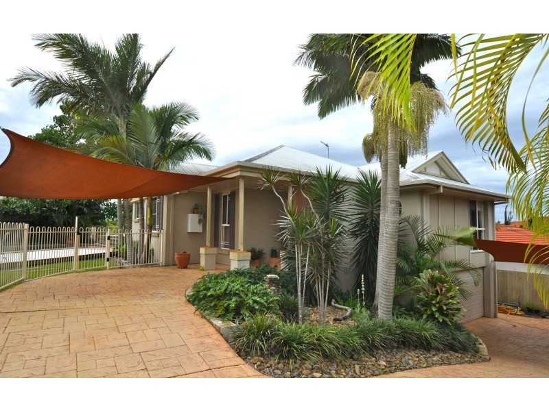32 Monterey Keys Drive, Monterey Keys QLD 4212