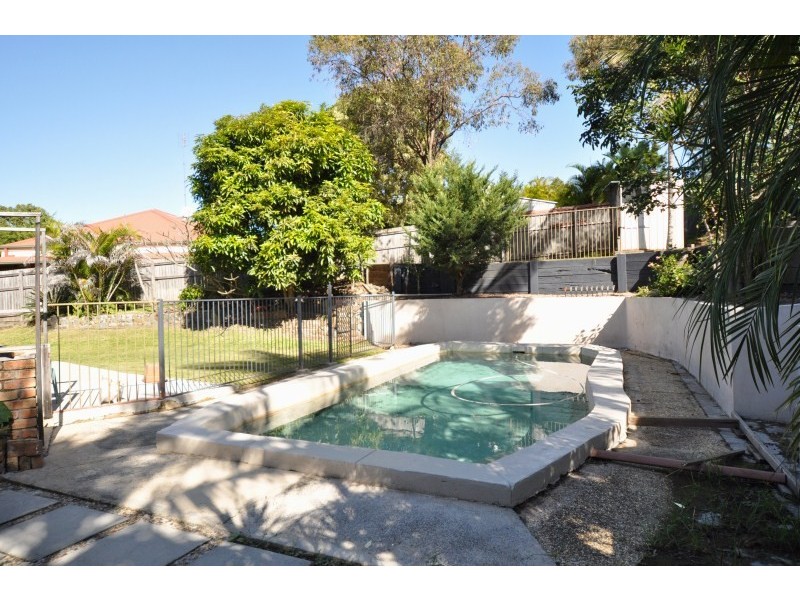 65 Riversdale Road, Oxenford QLD 4210