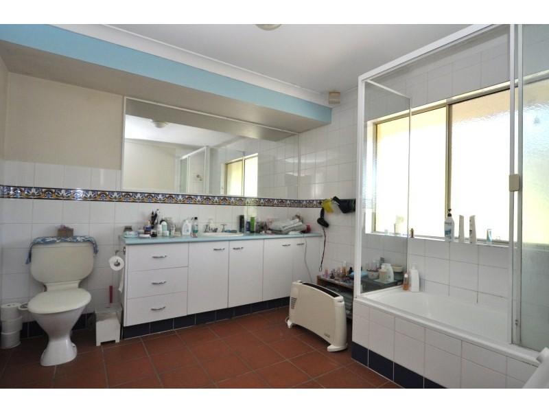17 Nottinghill Place, Oxenford QLD 4210