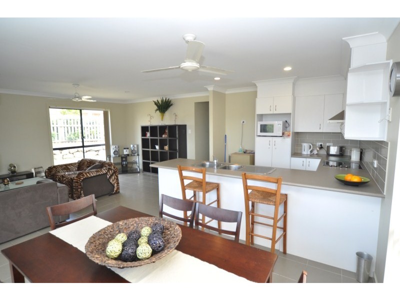 7 Silver Gull Street, Coomera QLD 4209
