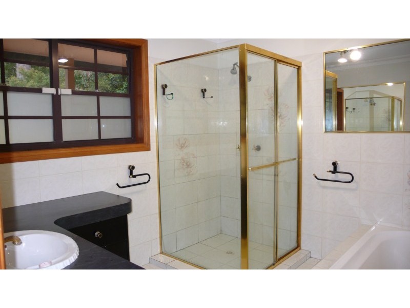 1040 Tamborine Oxenford Road, Wongawallan QLD 4210
