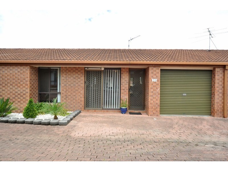 26/11 Lindfield Road, Helensvale QLD 4212