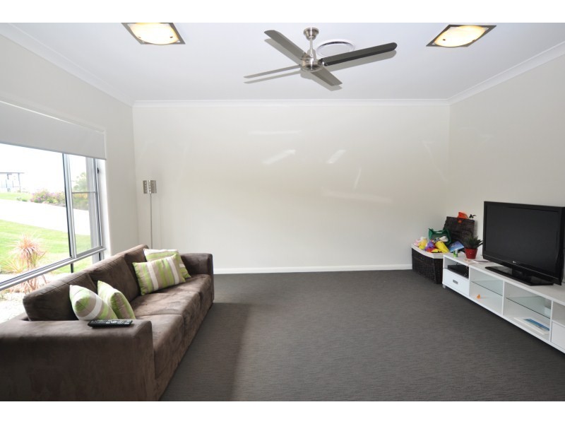 9 Annabelle Crescent, Upper Coomera QLD 4209