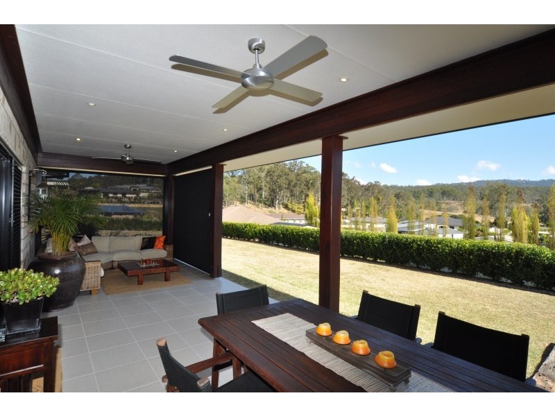 13 Mountain View Crest, Mount Nathan QLD 4211