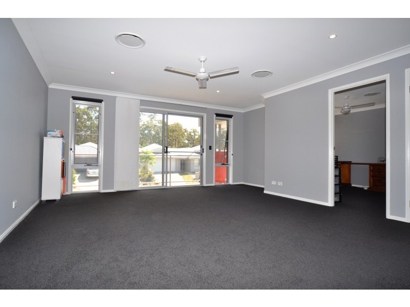 6 Horus Court, Coomera QLD 4209