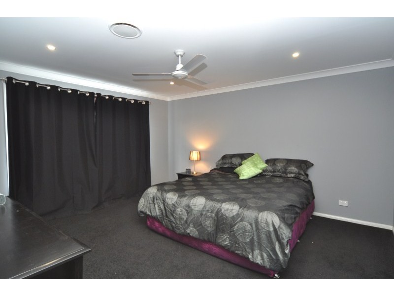 6 Horus Court, Coomera QLD 4209