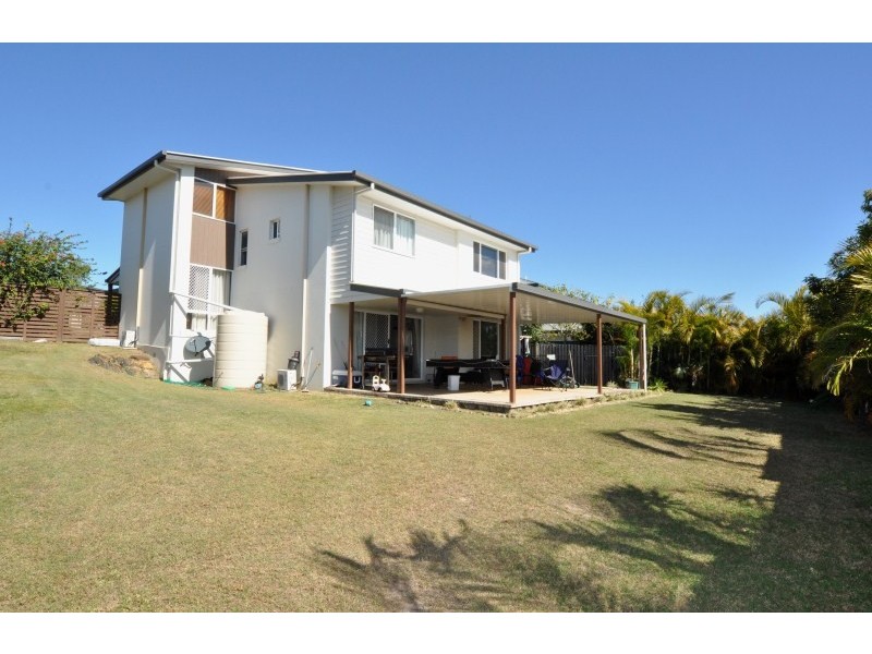 8 Appollo Place, Oxenford QLD 4210