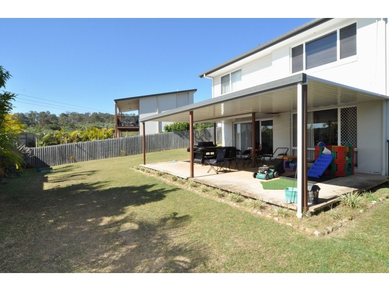 8 Appollo Place, Oxenford QLD 4210