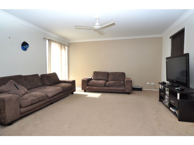 8 Appollo Place, Oxenford QLD 4210