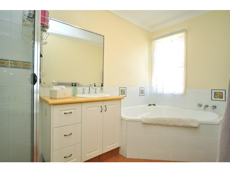 17A River Meadows Drive, Upper Coomera QLD 4209