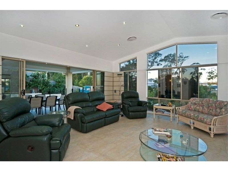 1 Oceanblue Rise, Upper Coomera QLD 4209