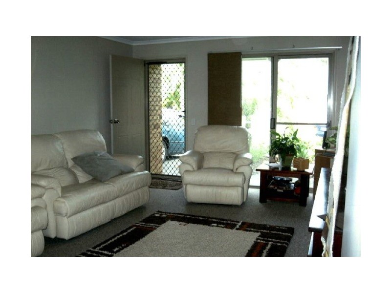 3/3 Silky Oak Court, Oxenford QLD 4210