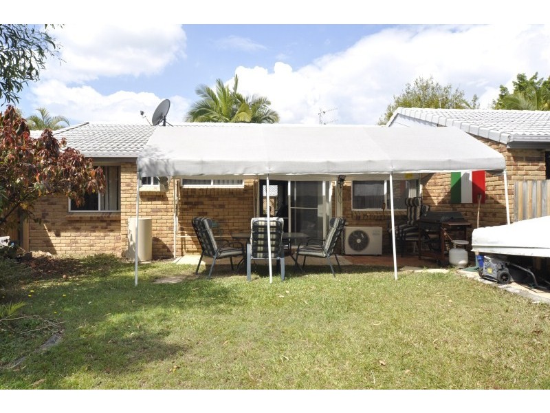 2/19 Michigan Drive, Oxenford QLD 4210