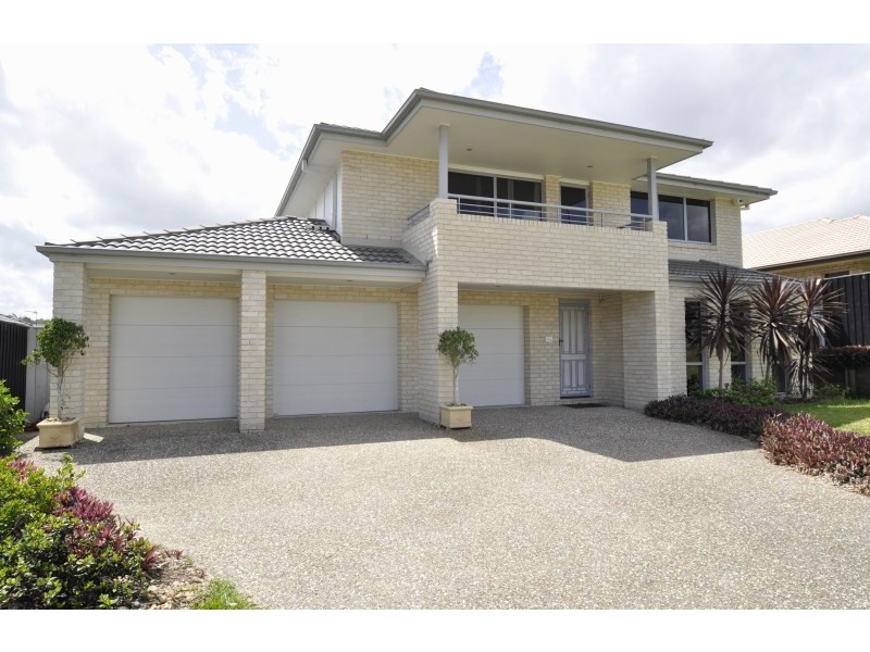 92 Wunburra Circle, Pacific Pines QLD 4211