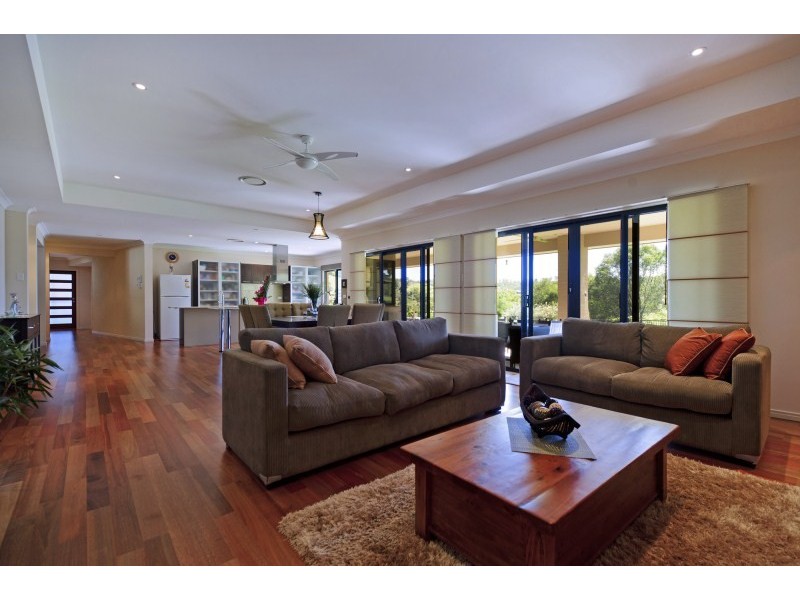 63 Blacks Road, Willow Vale QLD 4209