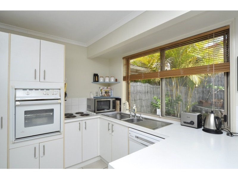 1/20 Illusion Court, Oxenford QLD 4210