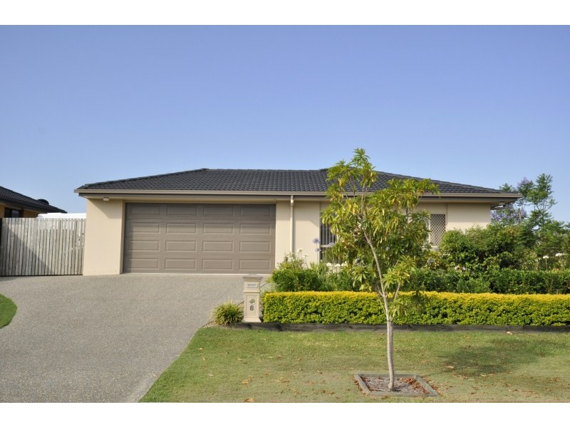 8 Savannah Avenue, Oxenford QLD 4210