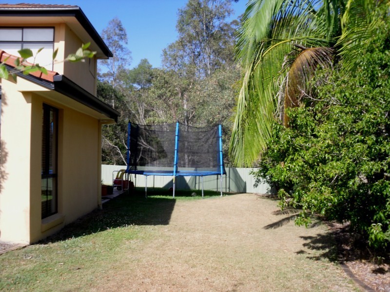 69 Van Dyke Crescent, Mcdowall QLD 4053