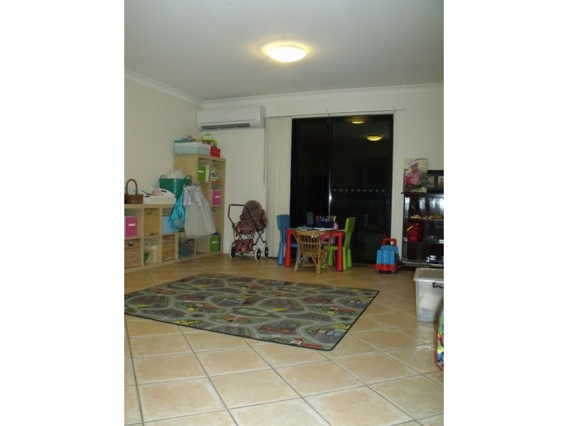 69 Van Dyke Crescent, Mcdowall QLD 4053