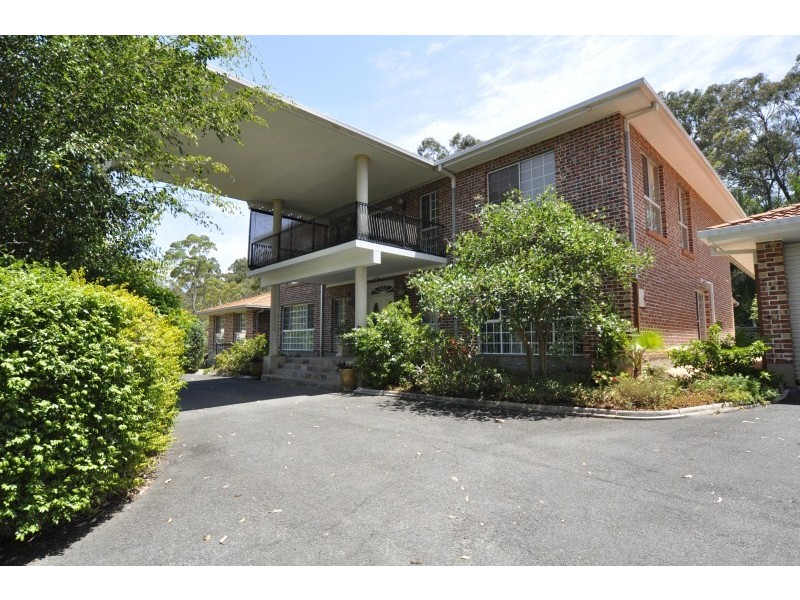 20 Narrabri Court, Gaven QLD 4211