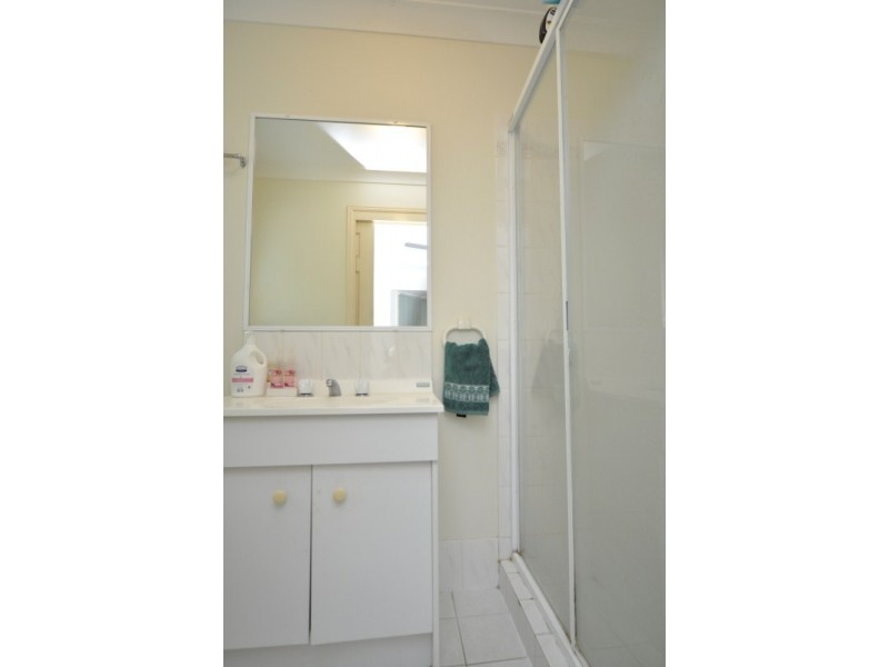 10 Guy Lane, Oxenford QLD 4210