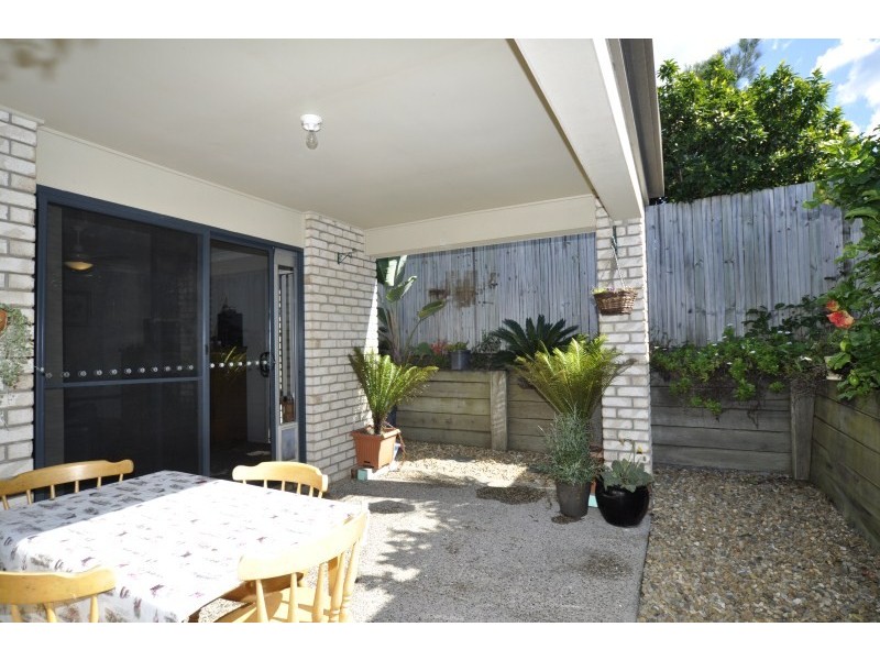 2/9 Filbert Street, Upper Coomera QLD 4209