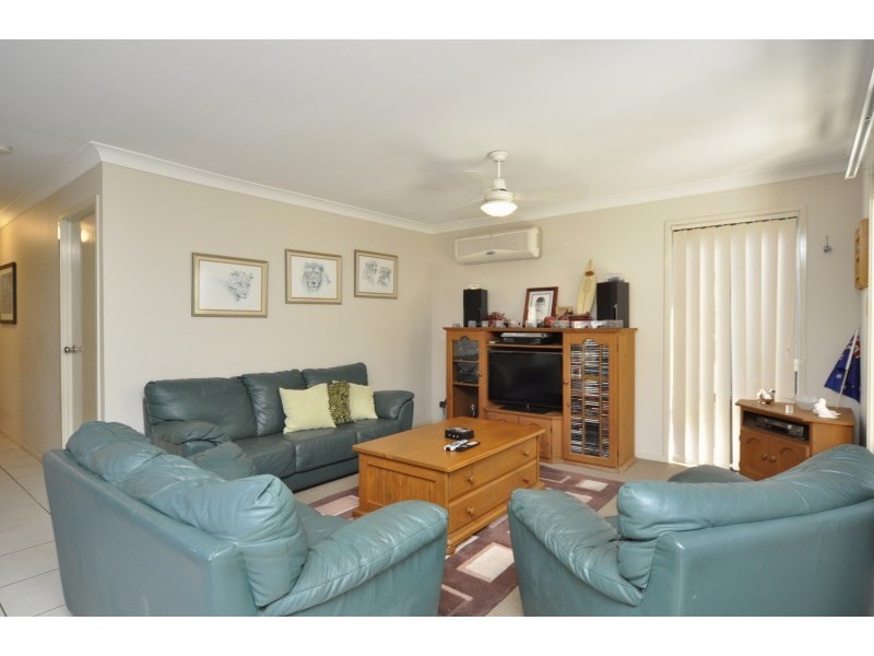 2/9 Filbert Street, Upper Coomera QLD 4209