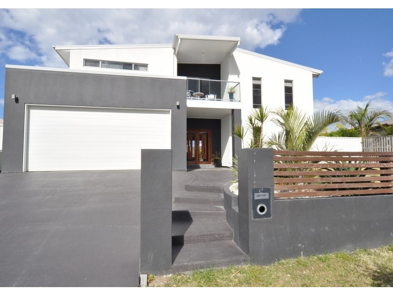 51 Rushcutter Avenue, Oxenford QLD 4210