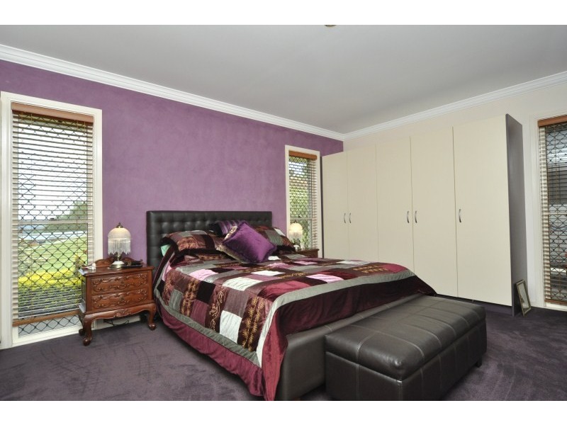 79 Larcombe Drive, Wongawallan QLD 4210