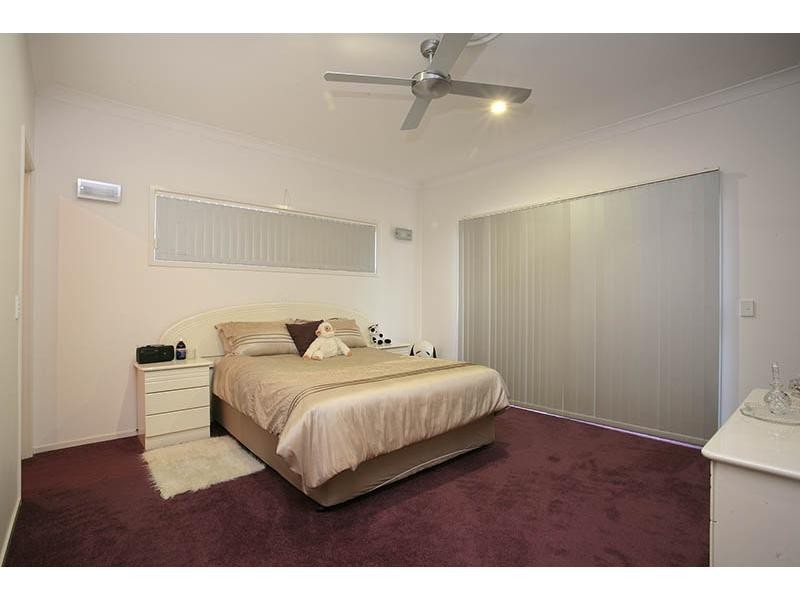 4 Marlow Street, Oxenford QLD 4210